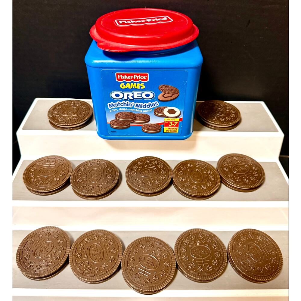 Fisher-Price Oreo Matchin' Middles shape matching game in original container